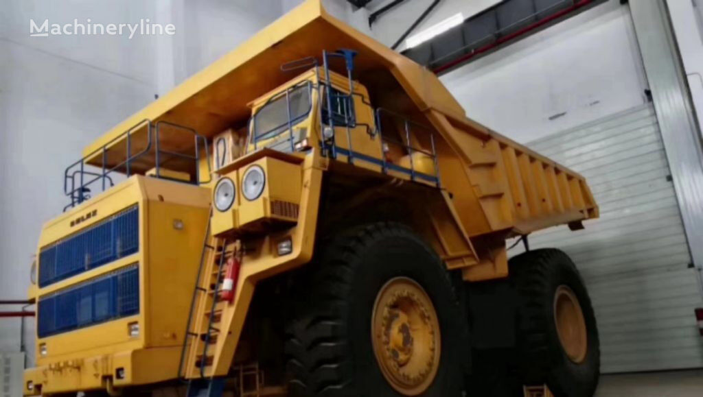 новый гусеничный самосвал BELAZ 75306  BELAZ Mine Dump truck 220 ton 75306