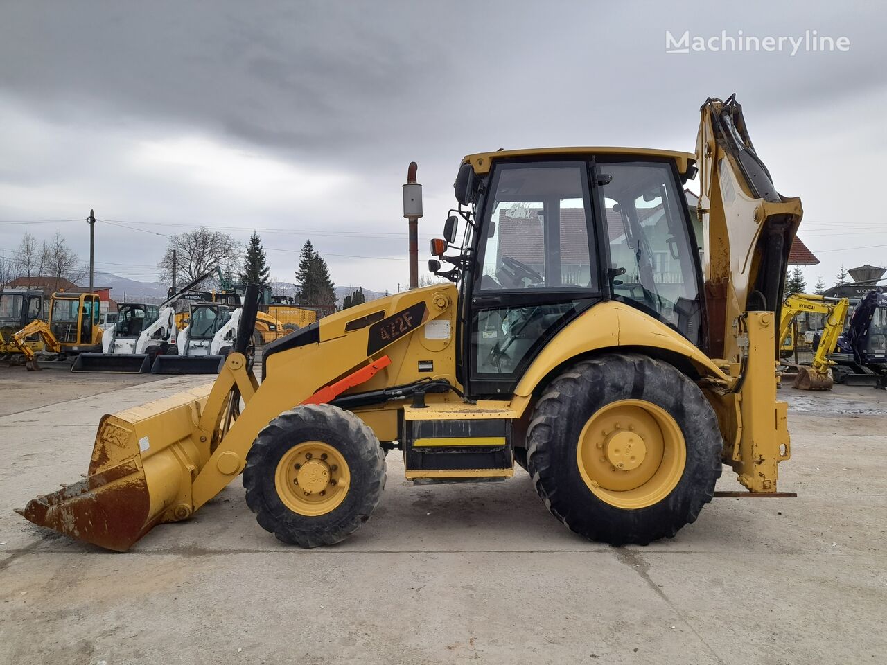 Купить экскаватор-погрузчик Caterpillar 422F Румыния, BX28114