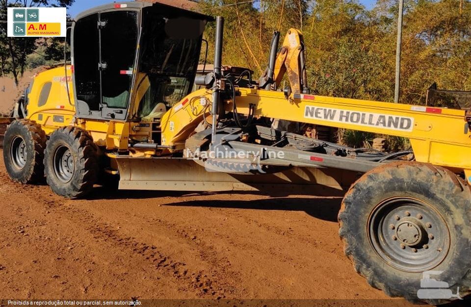 грейдер New Holland RG140B