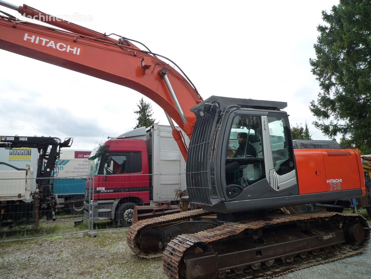 гусеничный экскаватор Hitachi ZX 250 LCN-3