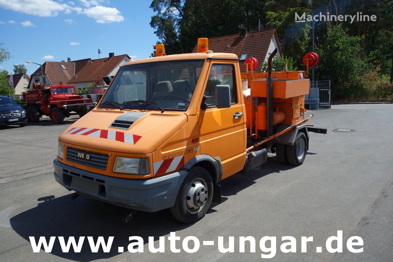 разметочная машина IVECO Turbo Daily 49-10 Markiermaschine Roadmarking Graco